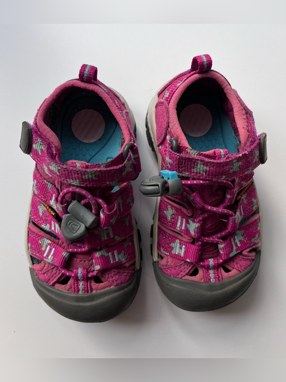 KEEN Toddler girls sandals sz 8